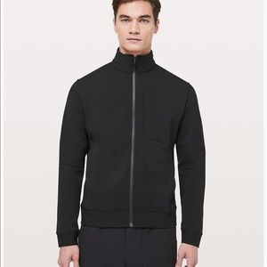 LULULEMON sojourn jacket size medium black
